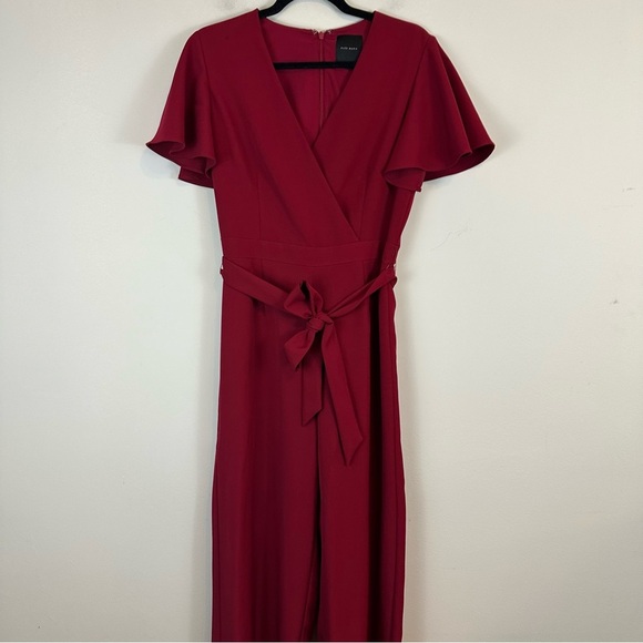 Alex Marie | Red Flutter Sleeve Tie Waist Formal Jumpsuit Size 6 - Picture 1 of 7